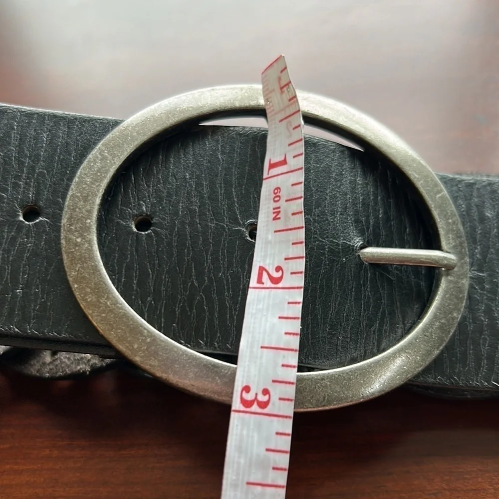 Old Navy wide boho genuine leather belt size small circles of western wear
